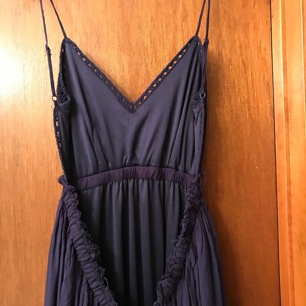 Dress - Picture 5 of 6